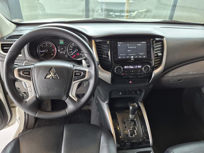 Mitsubishi L200 TRITON 2.4 16V TURBO DIESEL SPORT HPE-S CD 4P 4X4 AUTOMÁTICO 2019/2020