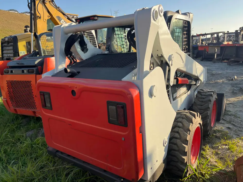 BOBCAT S570