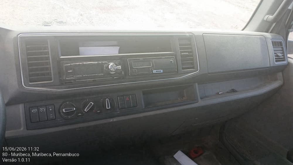 VOLKSWAGEN 9-170 DELIVERY 2P DIESEL E5