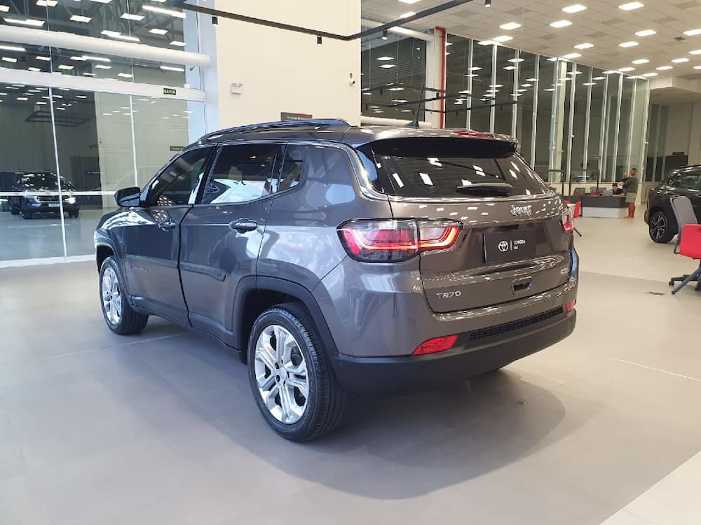 JEEP COMPASS 1.3 T270 TURBO FLEX LONGITUDE AT6