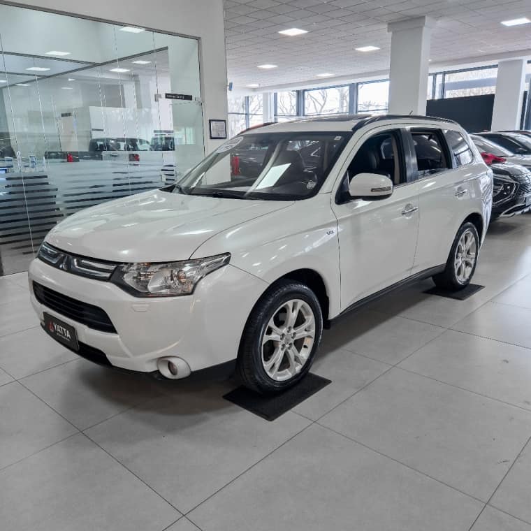 Mitsubishi OUTLANDER 2014/2015