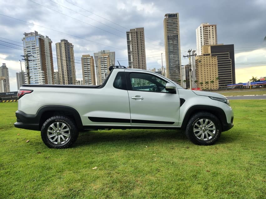Fiat STRADA 1.3 FIREFLY FLEX FREEDOM CS MANUAL
