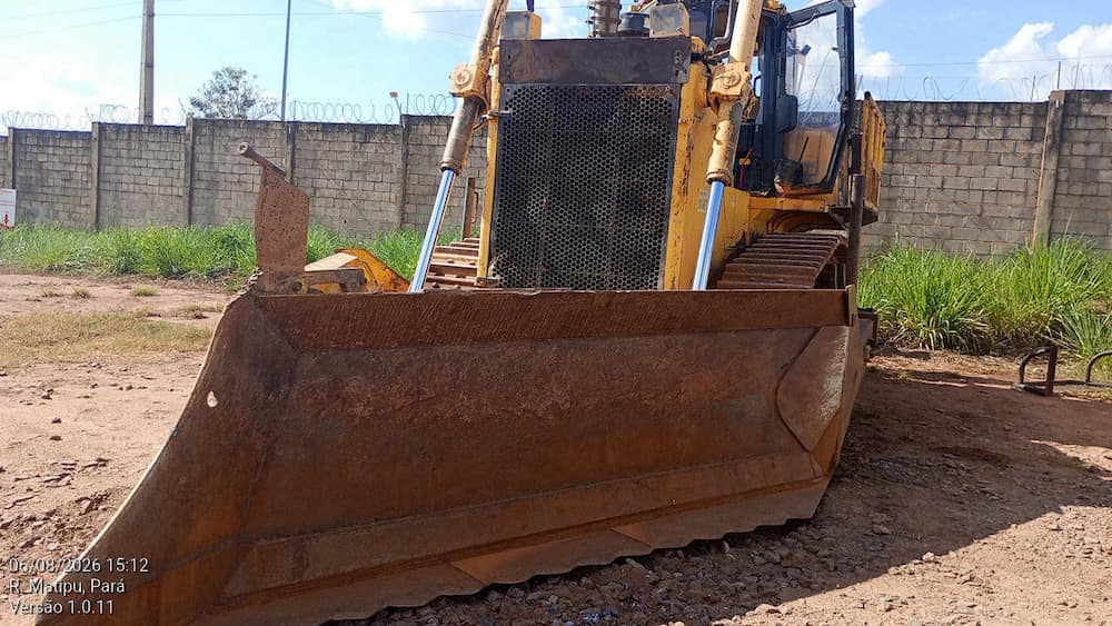 KOMATSU D155AX-6