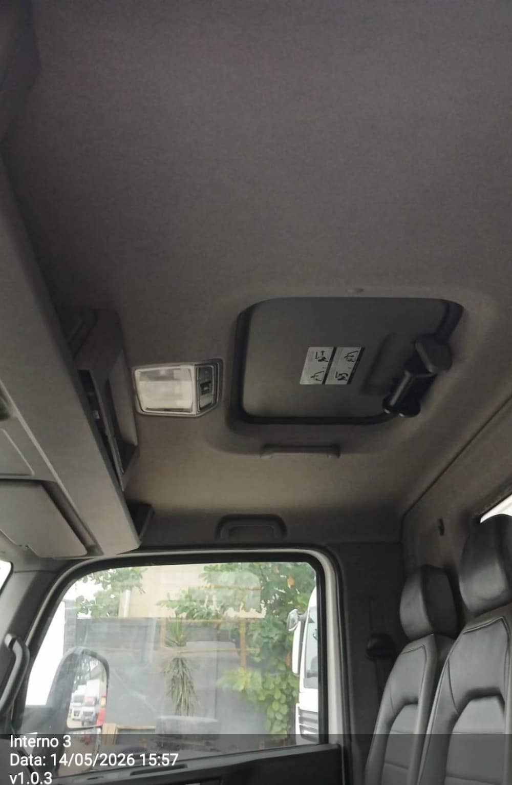 VOLKSWAGEN 9-170 DELIVERY 2P DIESEL E5