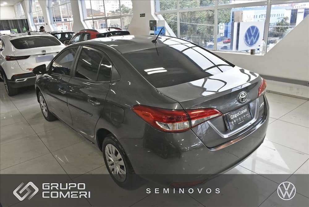 2021 TOYOTA YARIS 1.5 16V FLEX SEDAN XL LIVE MULTIDRIVE
