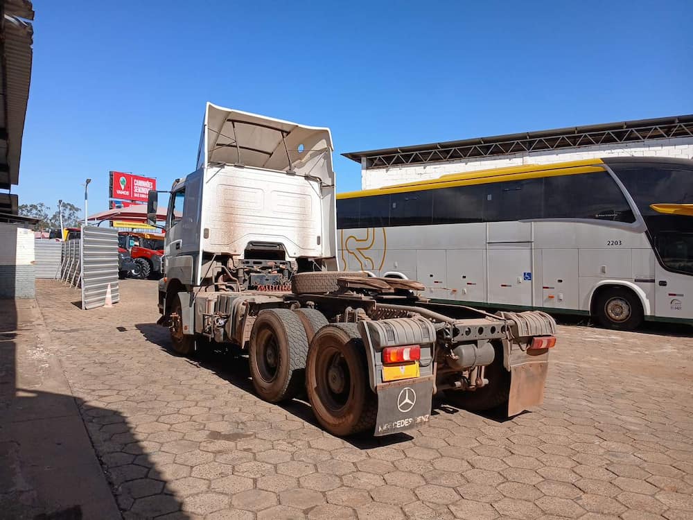 Mercedes-Benz Axor 3344 S (6X4)