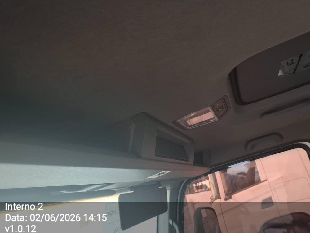 VOLKSWAGEN 11-180 DELIVERY 2P DIESEL E5