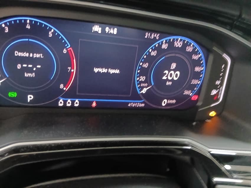 Volkswagen NIVUS 1.0 200 TSI TOTAL FLEX HIGHLINE AUTOMÁTICO