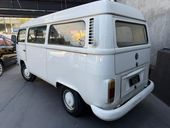 Volkswagen Kombi Standard 1.6
