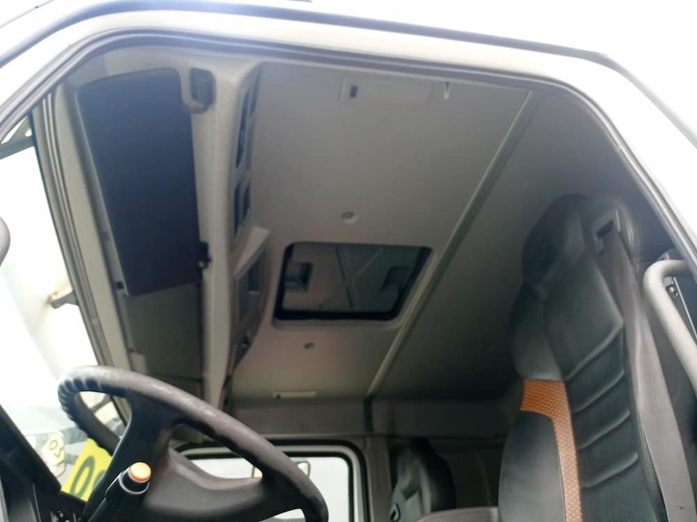 Mercedes-Benz Axor 3344 S (6X4)