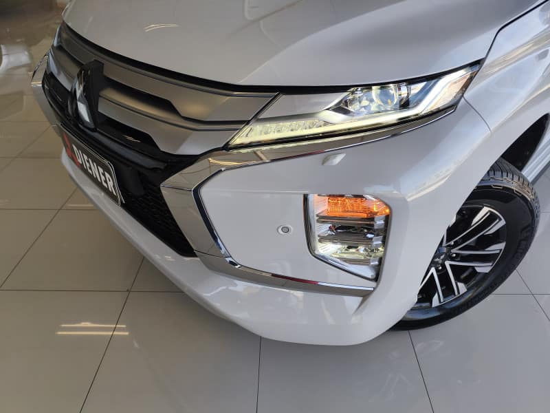 Mitsubishi PAJERO SPORT HPE-S 2.4 DIESEL 4X4 AUT 2024