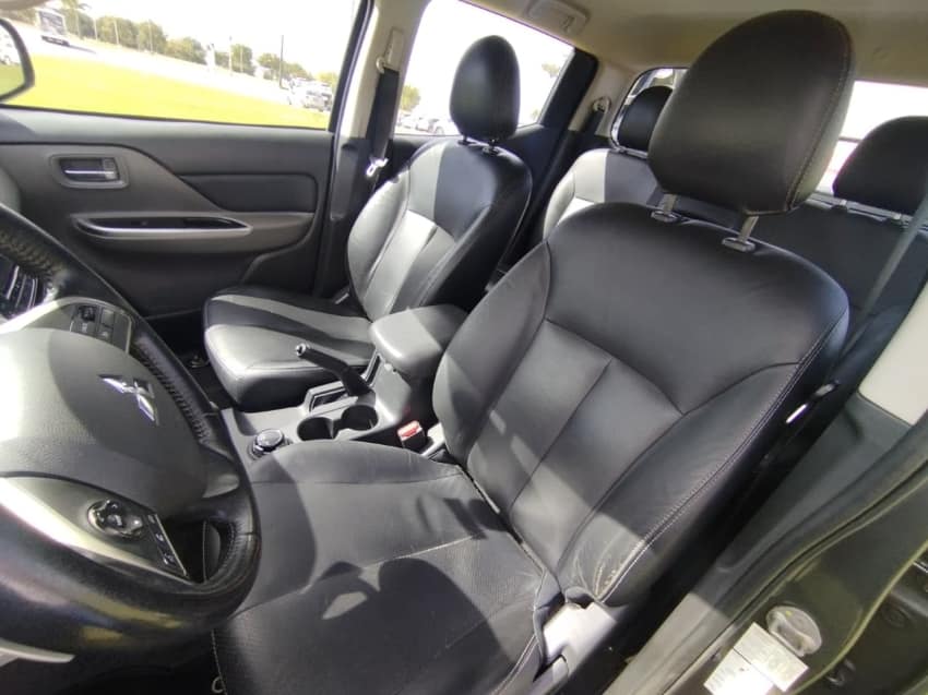 Mitsubishi L200 TRITON 2.4 16V TURBO DIESEL SPORT HPE CD 4P 4X4 AUTOMÁTICO