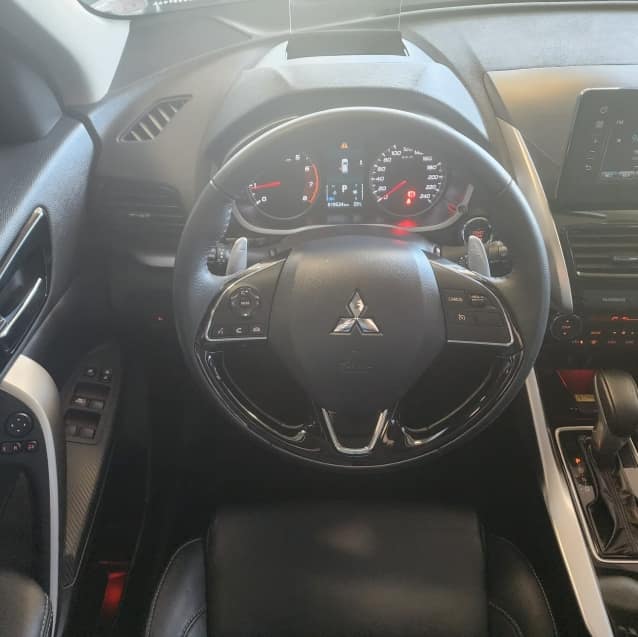 Mitsubishi ECLIPSE CROSS 1.5 MIVEC TURBO GASOLINA HPE CVT 2025/2026