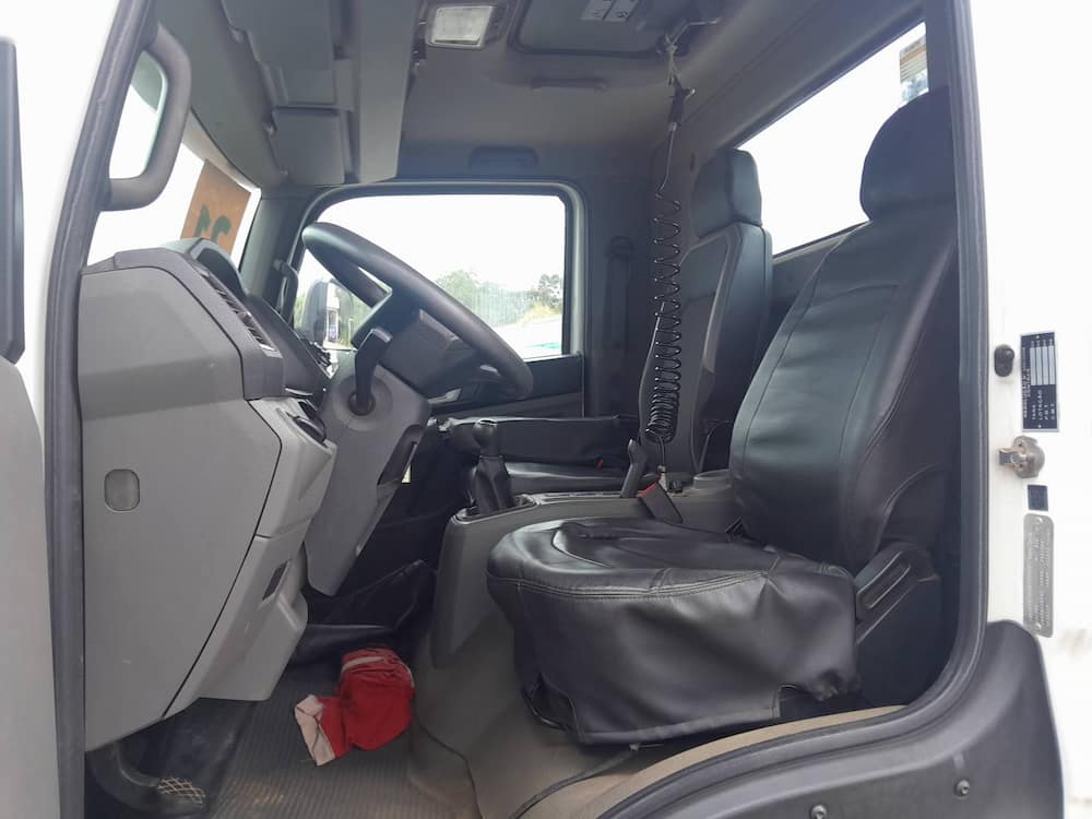 Volkswagen 11-180 Delivery 2p (diesel)(E5)
