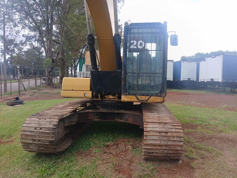 CATERPILLAR CAT 320