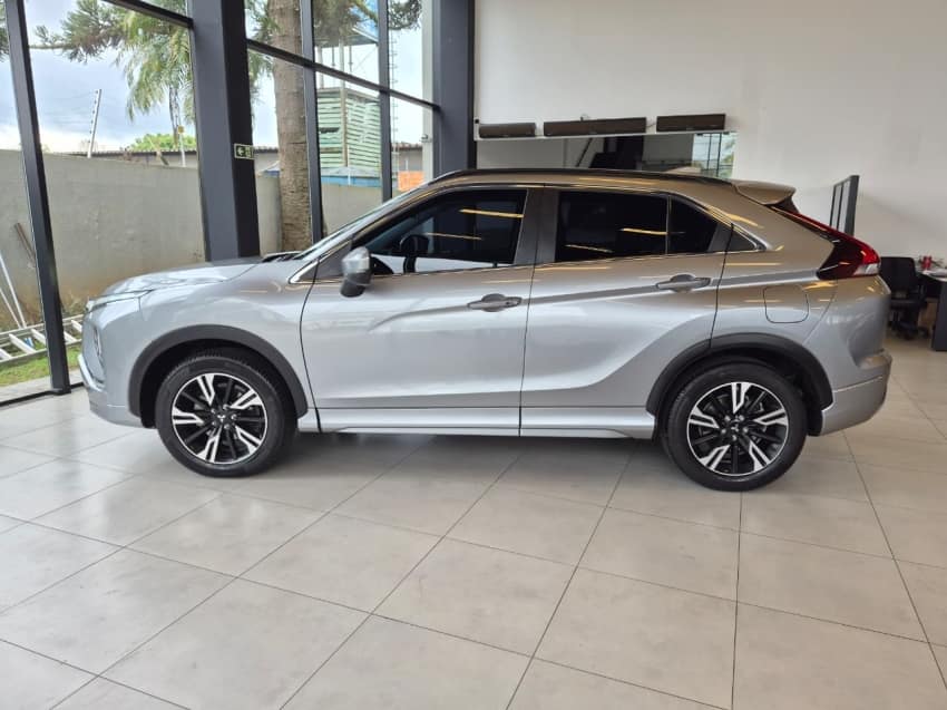 Mitsubishi ECLIPSE CROSS 1.5 MIVEC TURBO GASOLINA HPE CVT 2023/2024