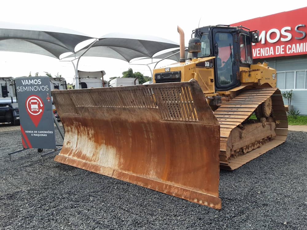 CATERPILLAR D6N LGP