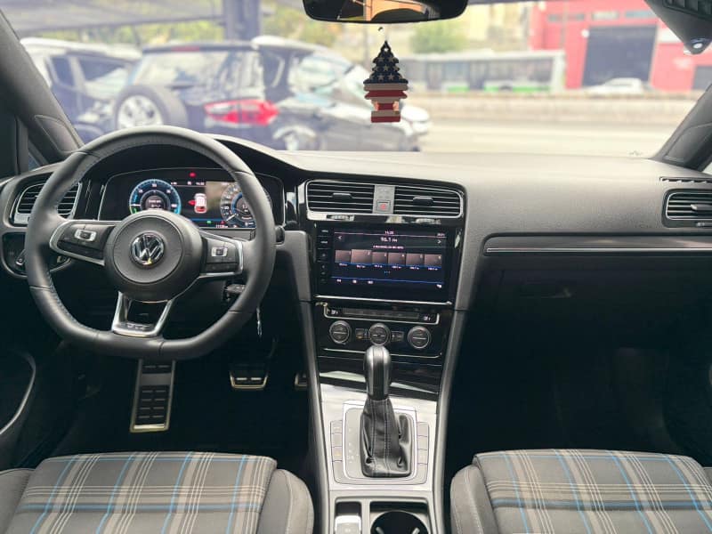 Volkswagen Golf GTE TSI 1.4 16V Híbrido AUT 2020