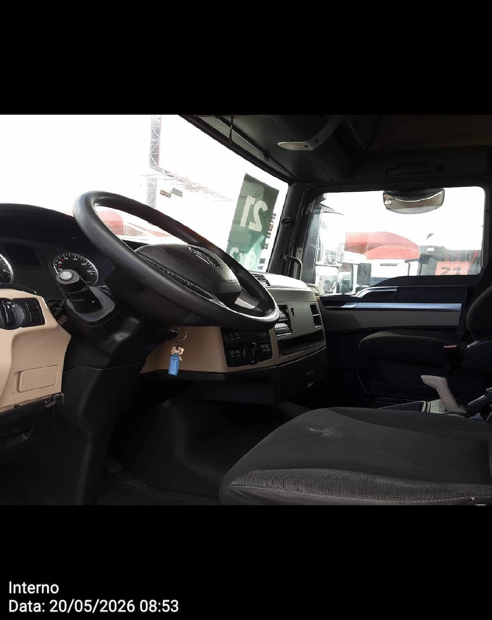 VOLKSWAGEN 28.460 METEOR 6X2