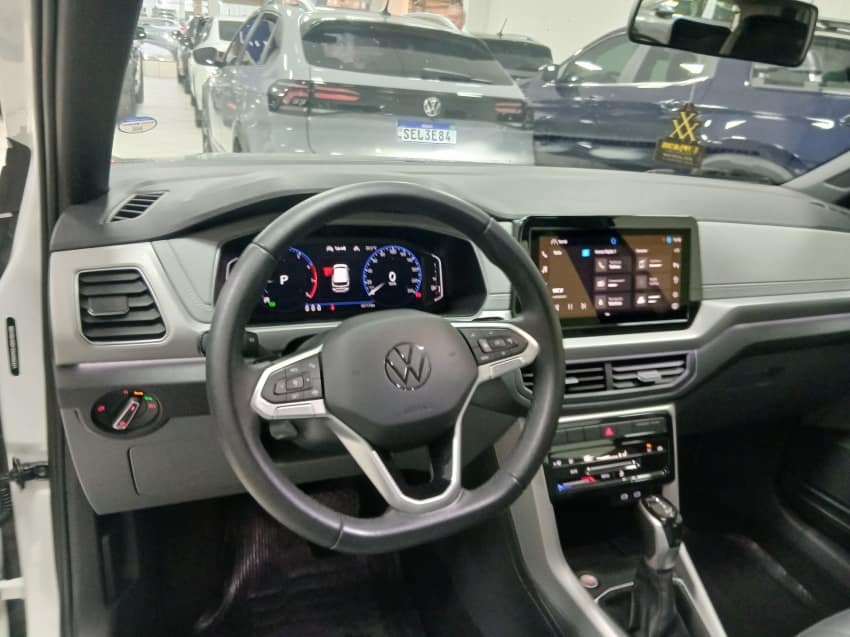 Volkswagen T-CROSS 1.0 200 TSI TOTAL FLEX COMFORTLINE AUTOMÁTICO