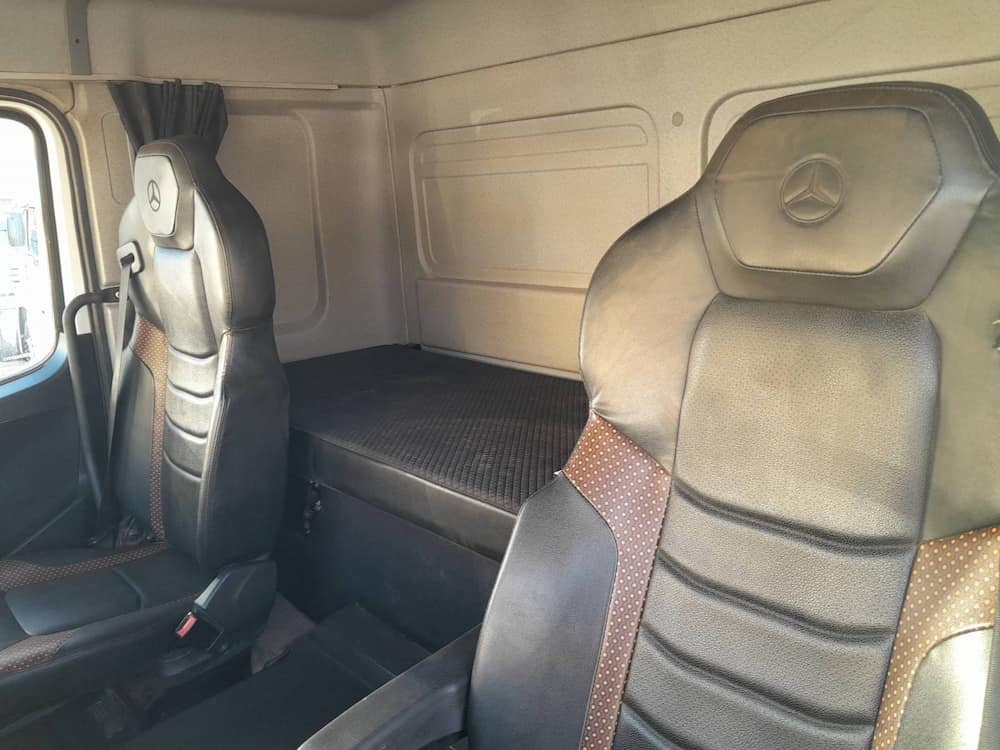 Mercedes-Benz Axor 3344 S (6X4)
