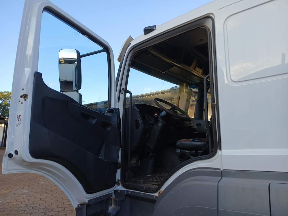 Mercedes-Benz Axor 3344 S (6X4)