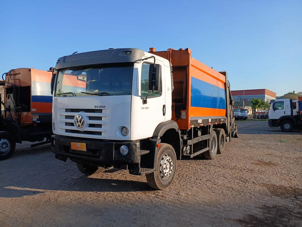 Volkswagen 24-260 E Constel. 6x2 2p (diesel)(E5)