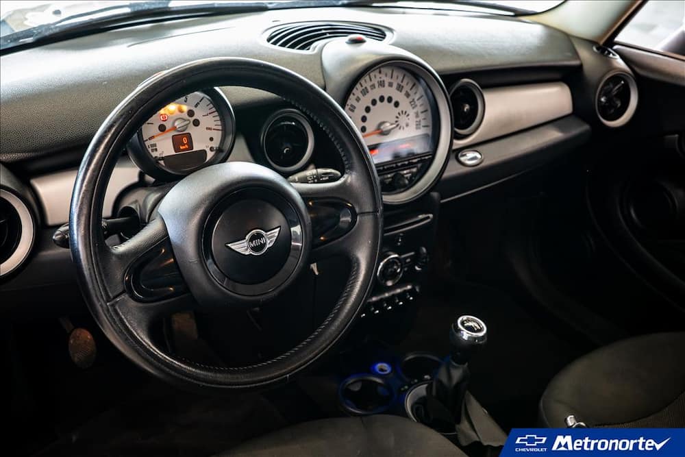 2013 MINI ONE 1.6 16V GASOLINA 2P MANUAL