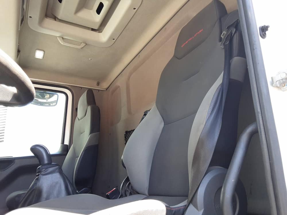 Volkswagen 33.460 Constellation 6x4 2p (diesel)(E5)