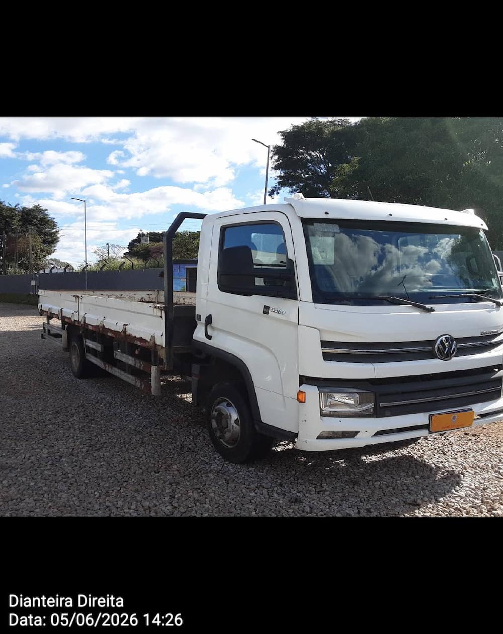 Volkswagen 11-180 Delivery 4x2 2p (diesel)(E6)
