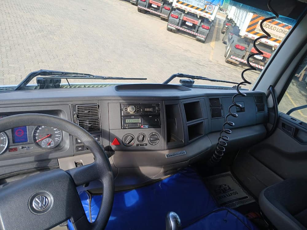 VOLKSWAGEN 25.420 CTC 6X2