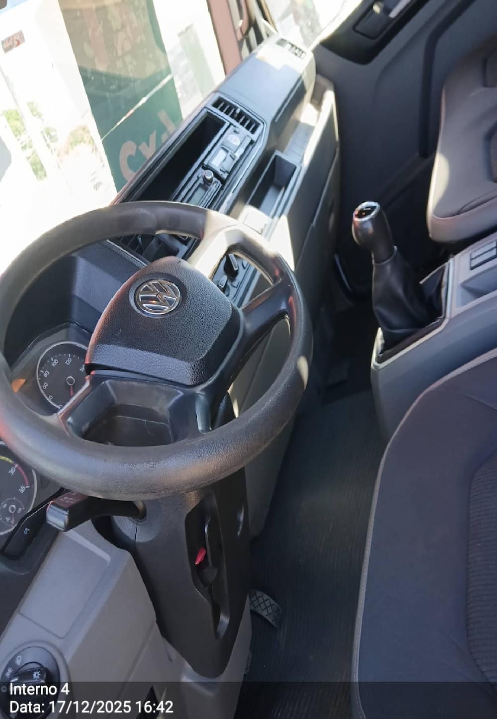 Volkswagen 11-180 Delivery 2p (diesel)(E5)