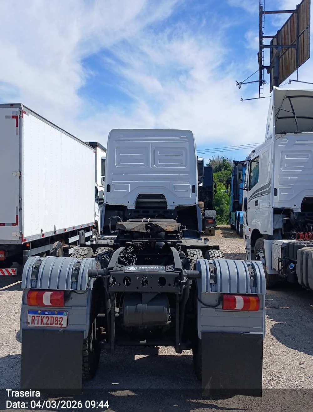 Mercedes-Benz Axor 3344 S (6X4)