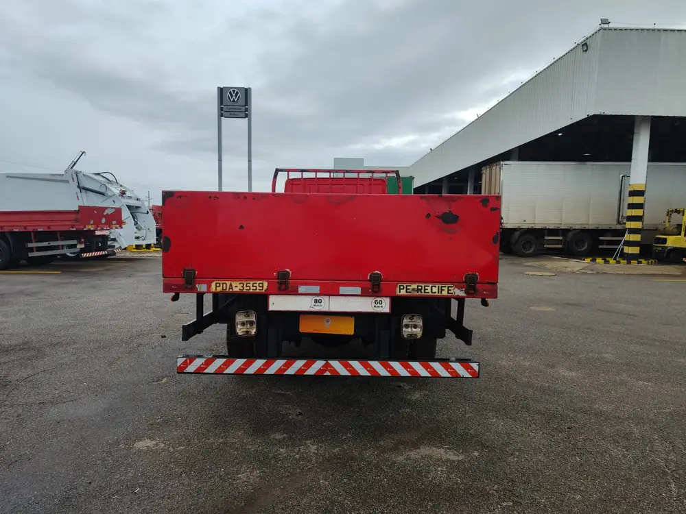 Volkswagen 11-180 Delivery 2p (diesel)(E5)