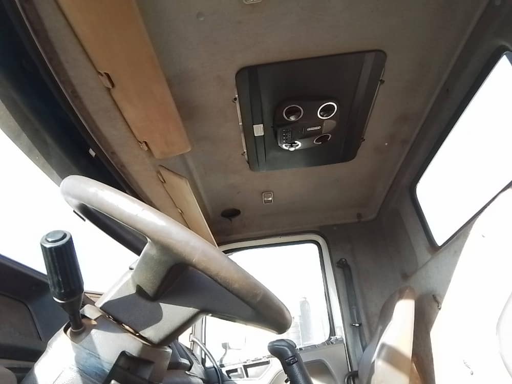 VOLKSWAGEN 26.280 CRM 6X4