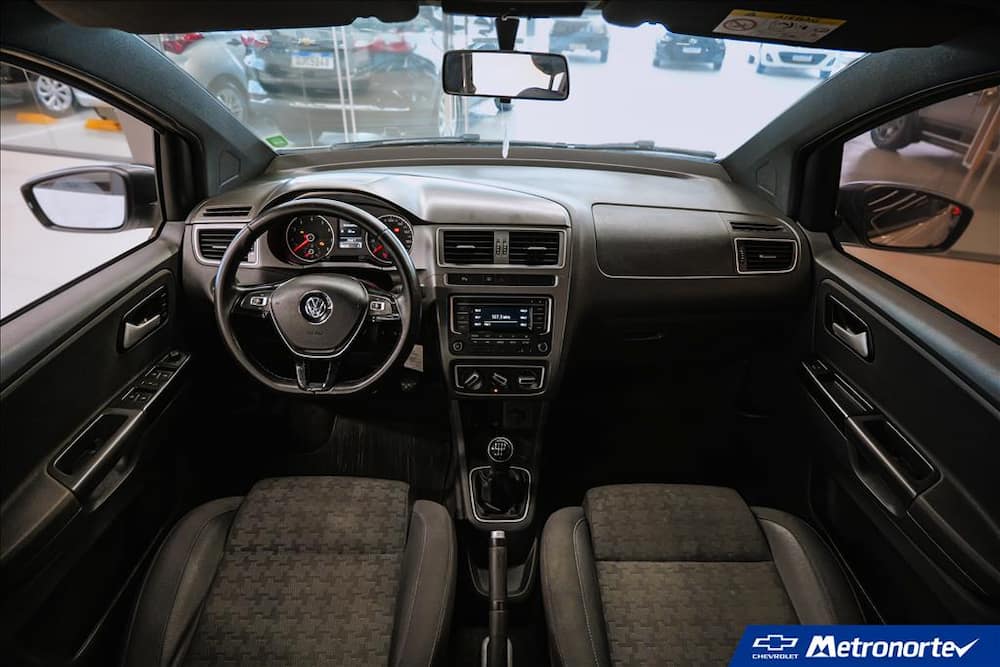 2017 VOLKSWAGEN FOX 1.0 MPI TRACK 12V FLEX 4P MANUAL