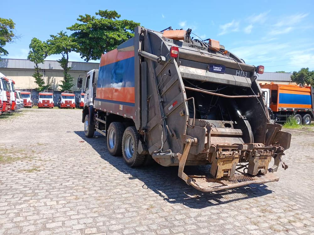 Volkswagen 24-260 E Constel. 6x2 2p (diesel)(E5)