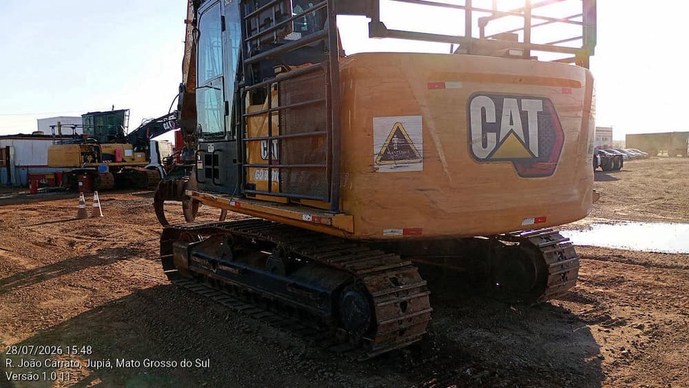 CATERPILLAR CAT 320