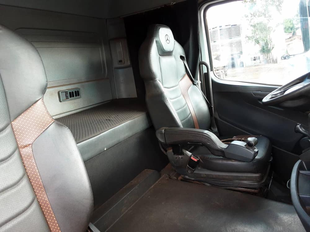 Mercedes-Benz Axor 3344 S (6X4)