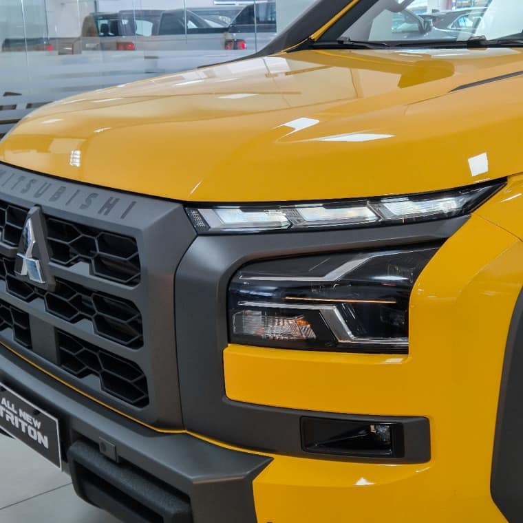 Mitsubishi TRITON 2.4 BITURBO DIESEL CD SAVANA 4X4 AUTOMÁTICO 2026/2026