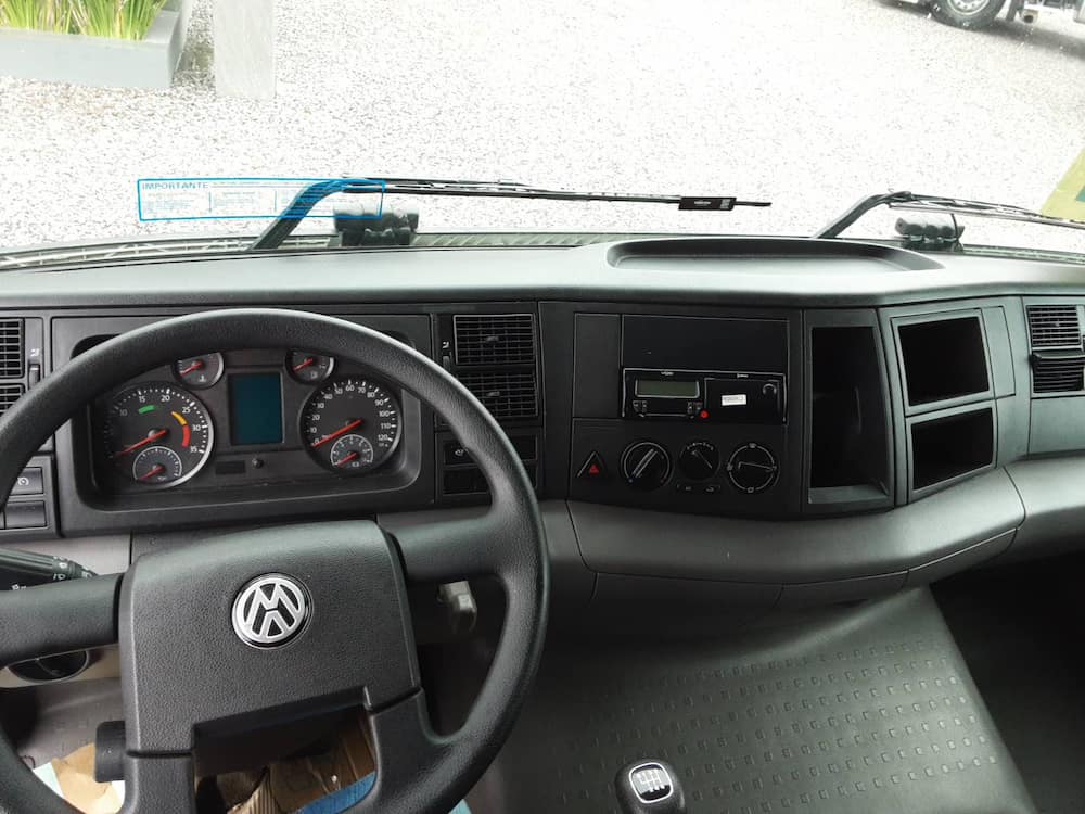 Volkswagen 17.230 Constellation 17.230