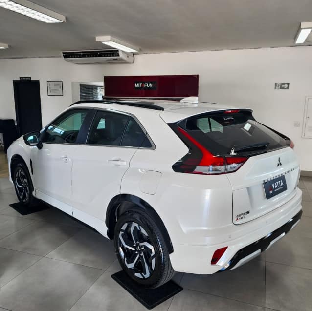 Mitsubishi ECLIPSE CROSS 1.5 MIVEC TURBO GASOLINA HPE-S S-AWC CVT 2025/2026