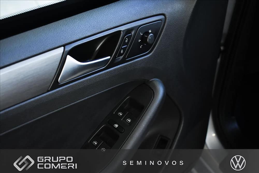 2013 VOLKSWAGEN JETTA 2.0 TSI HIGHLINE 211CV GASOLINA 4P TIPTRONIC