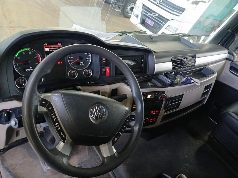 Volkswagen Meteor 29.520 6x4 2p (diesel)(E5)