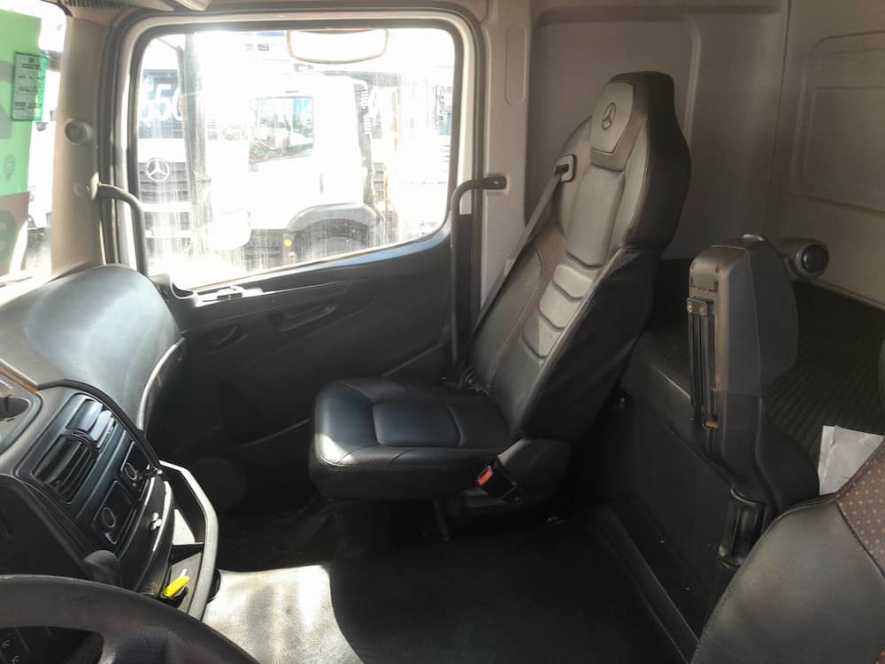 Mercedes-Benz Axor 3344 S (6X4)