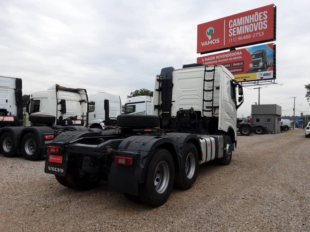 Volvo FH-460 GLOBETROTTER 6x2 2p (diesel) (E5)