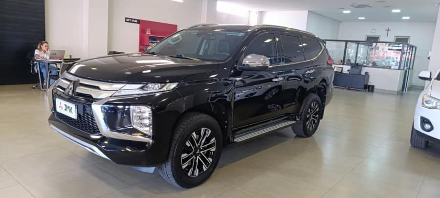 Mitsubishi MMC PAJERO HPE S