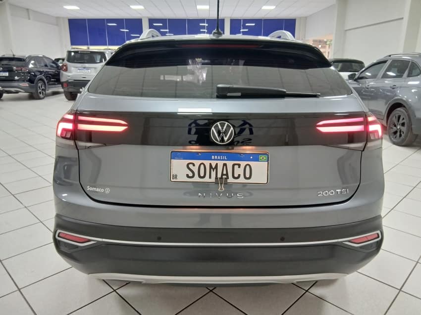 Volkswagen NIVUS 1.0 200 TSI TOTAL FLEX HIGHLINE AUTOMÁTICO 2023/2023