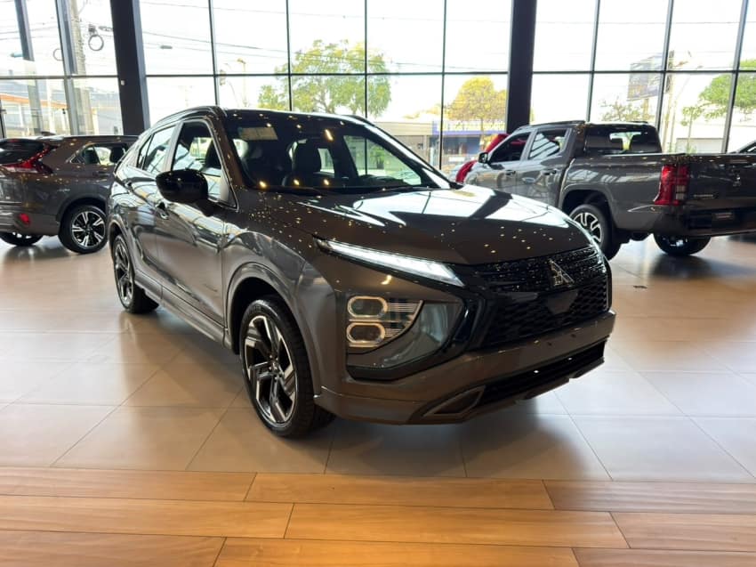 Mitsubishi ECLIPSE CROSS 1.5 MIVEC TURBO GASOLINA TARMAC CVT 2027/2027