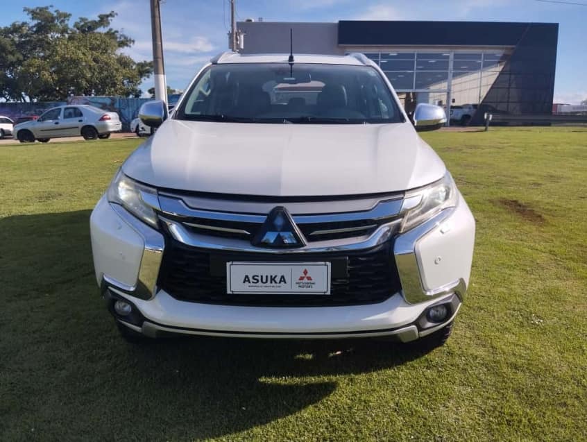 Mitsubishi PAJERO SPORT 2.4 16V MIVEC TURBO DIESEL HPE AWD AUTOMÁTICO